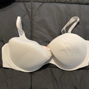 Demi scoop bra